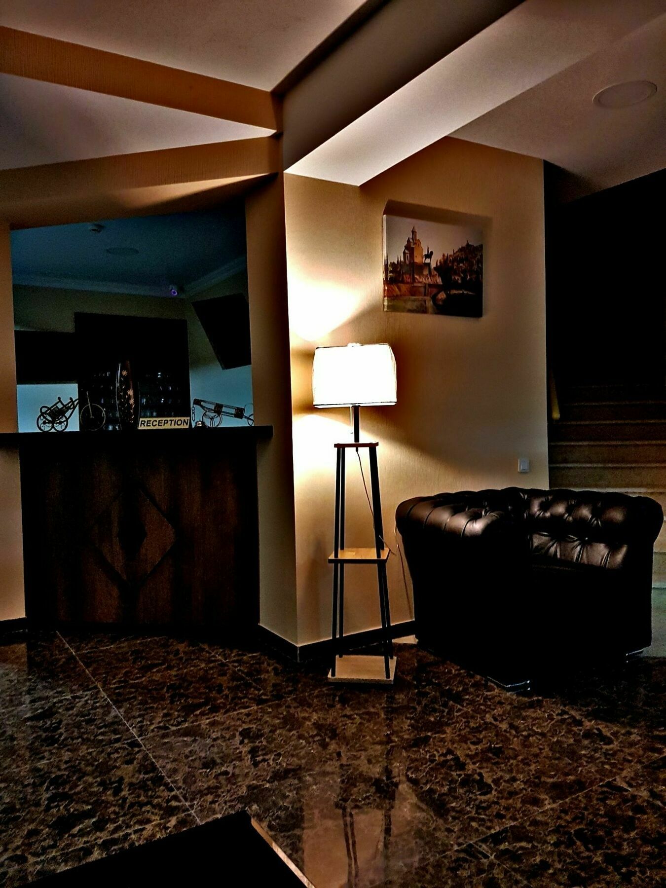 Hotel Holiday Villa Тбилиси Экстерьер фото